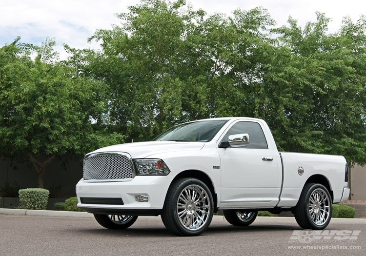 2012 RAM 1500 photo