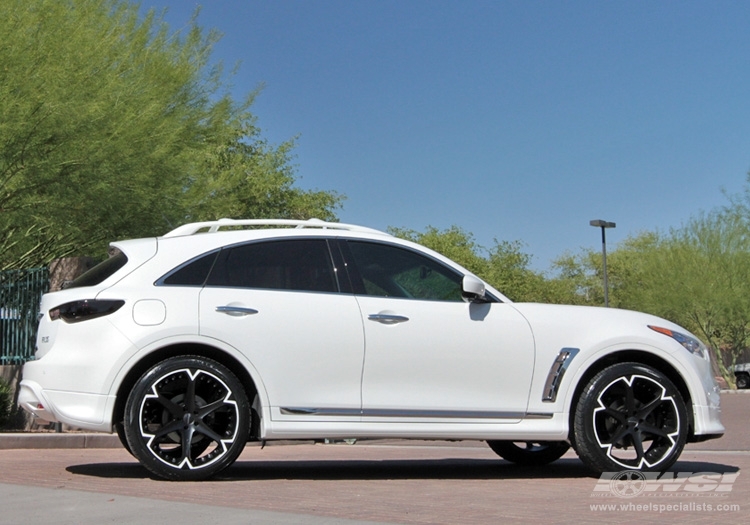 2012 Infiniti FX35 photo