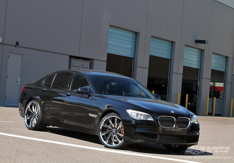 2012 BMW 740 photo
