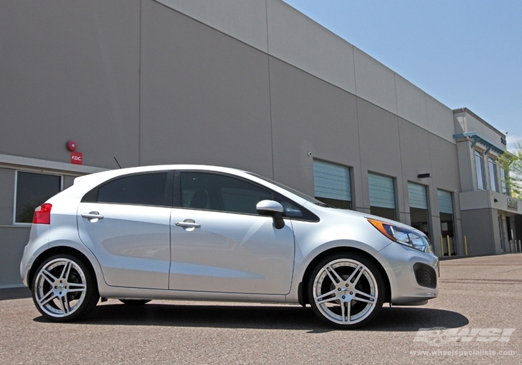 2012 Kia Rio5 photo
