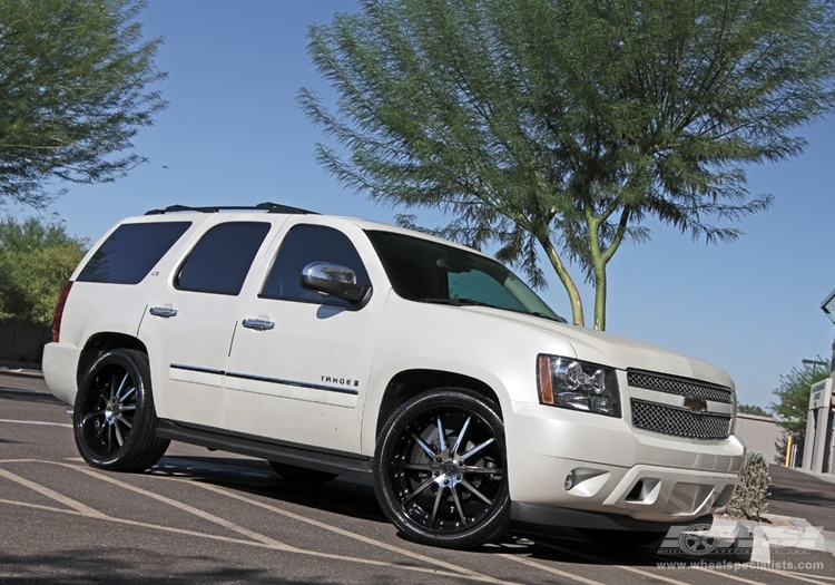 2010 Chevrolet Tahoe photo