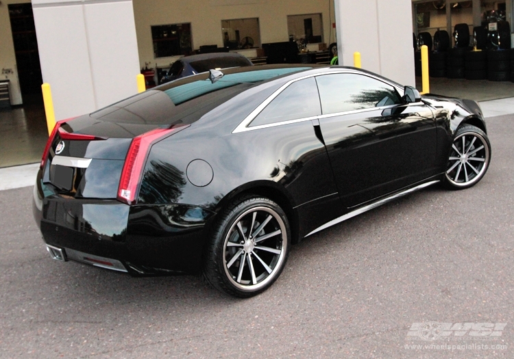2011 Cadillac CTS photo