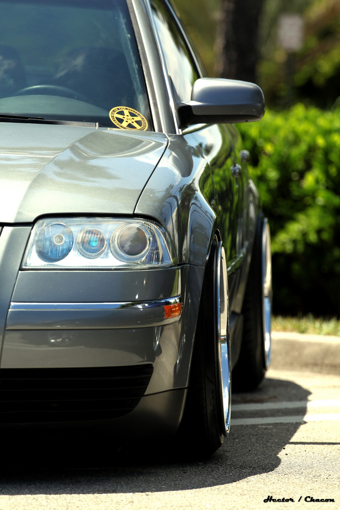 2003 Volkswagen Passat photo