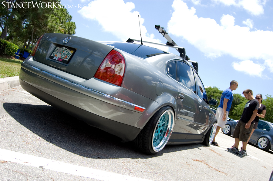 2003 Volkswagen Passat photo