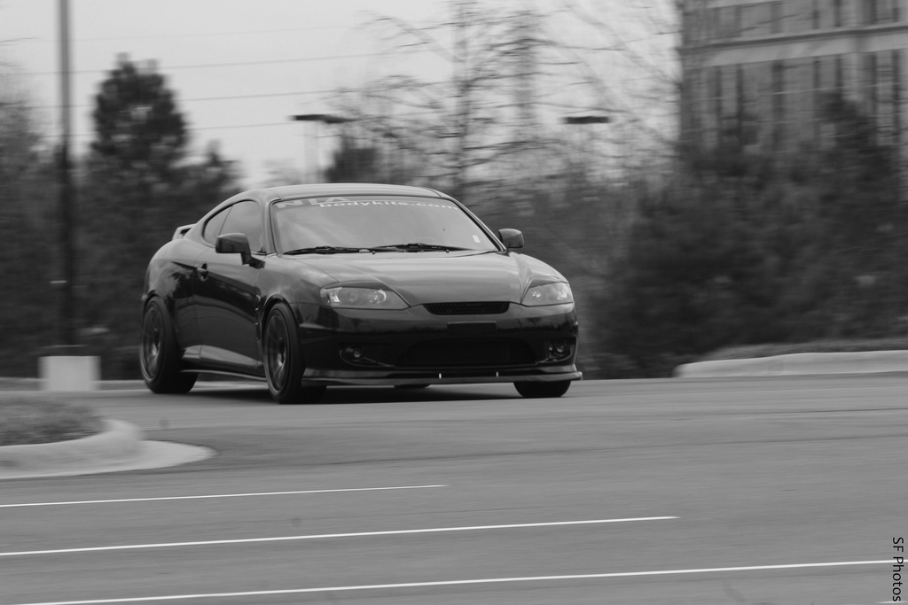 2006 Hyundai Tiburon photo